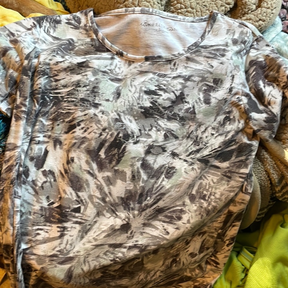 Small, fresh grey multi colored